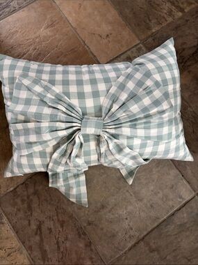 Poshmark Gingham Bow Accent Pillow in Sage and White